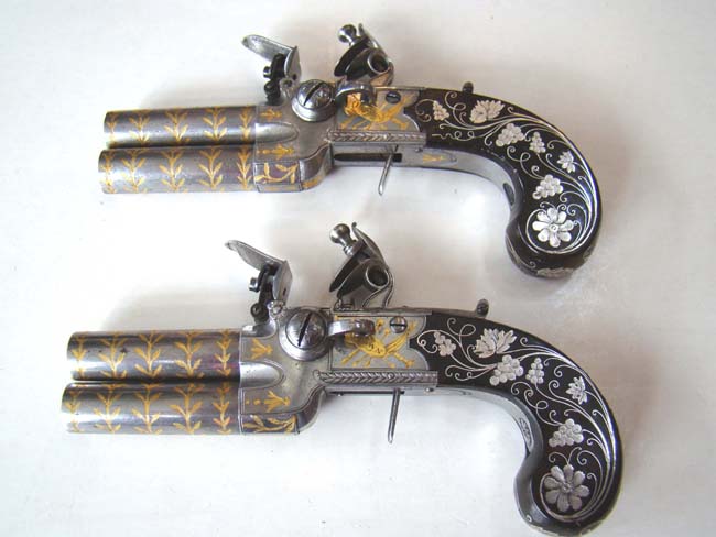 Possibly the FINEST pair of English Gold and Silver Inlaid Flintlock Over and Under Pocket Pistols on the market today! Circa 1800-1810. — image 7